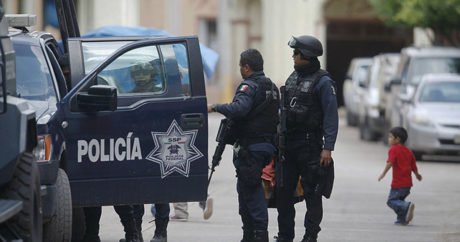 В Мексике федеральная полиция объявила забастовку