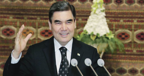 Президент Туркменистана поручил отправить в Афганистан гуманитарную помощь