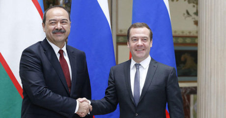 Премьер-министр Узбекистана проведет переговоры с Дмитрием Медведевым