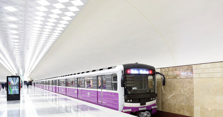 «Бакинский метрополитен» сегодня запустит новые поезда на линию