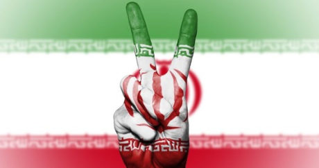 На фоне обострения ситуации в Персидском заливе Иран испытал баллистическую ракету