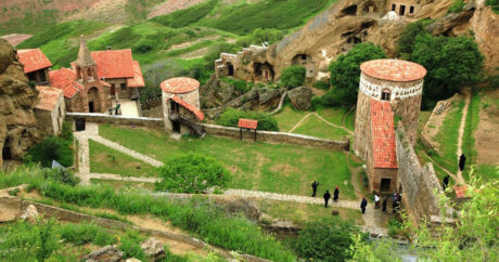 Растащившие албанское наследство армянские и грузинские стервятники хотят, чтобы Кавказская Албания исчезла бесследно