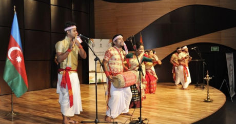 В Баку прошел вечер индийских танцев — ФОТО