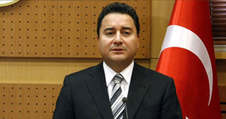 Али Бабаджан назвал имена основателей новой политпартии в Турции