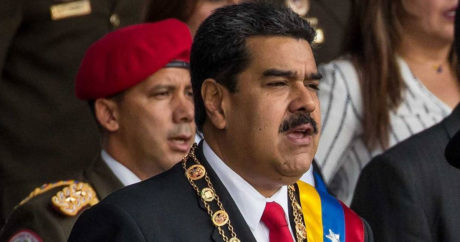 Мадуро пообещал помочь установить диалог между властями Колумбии и бывшими повстанцами