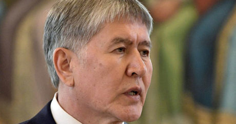 В Киргизии потребовали расследовать деятельность экс-президента Атамбаева