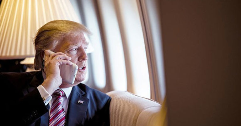 Дональд Трамп пообещал вскоре провести телефонный разговор с Си Цзиньпином