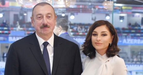 Ильхам Алиев и Мехрибан Алиева приняли участие в открытии нового здания ИВ