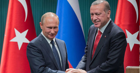 Путин проинформировал Эрдогана о новой поставке С-400