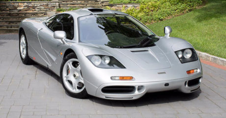 В Калифорнии спортивный автомобиль McLaren продали на торгах за рекордные $19,8 млн