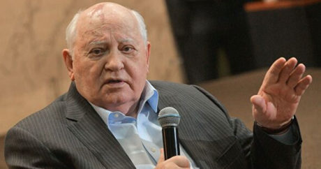 Горбачев признался по чьему приказу развалил СССР