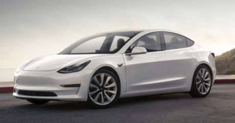 Tesla взвинтит цены на электромобили