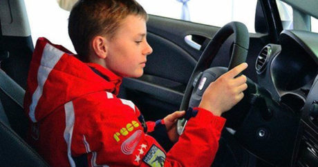 Несовершеннолетним разрешат водить машину