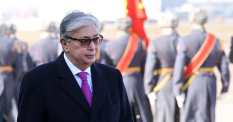 Президент Казахстана уволит 25% госслужащих