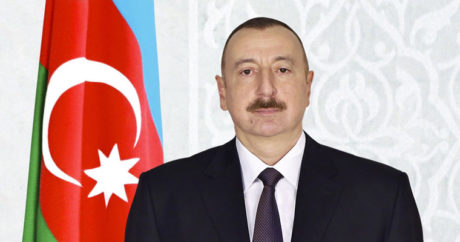Ильхам Алиев поздравил мальтийского коллегу