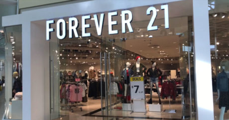 В США торговая сеть Forever 21 объявила себя банкротом