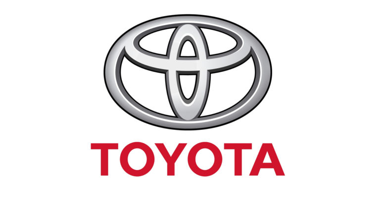 Toyota намерена удивить всех новым Land Cruiser 300 — Видео