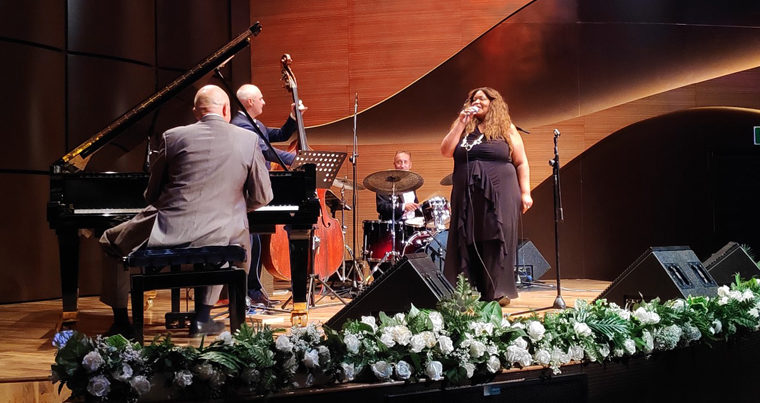 Знаменитая американская джазовая вокалистка выступила в Баку – ФОТО