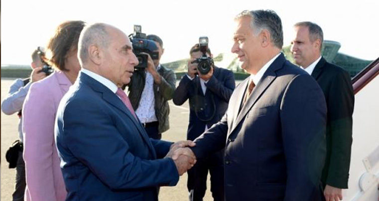 Премьер-министр Венгрии прибыл в Азербайджан
