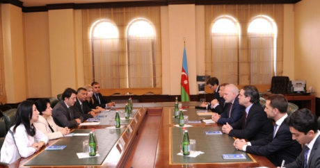 Глава азербайджанской общины Нагорного Карабаха встретился с сопредседателями