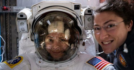 Трамп поздравил первую пару женщин-астронавтов в открытом космосе