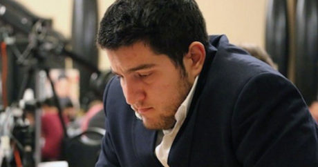 Азербайджанский шахматист одолел армянского соперника