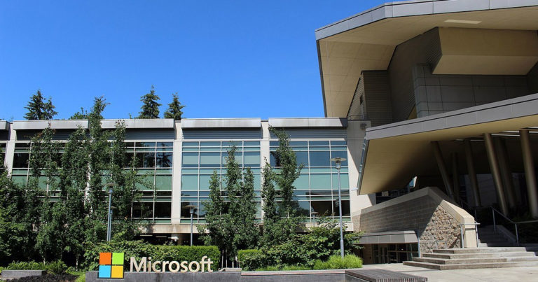 Пентагон предоставил Microsoft контракт на $10 млрд
