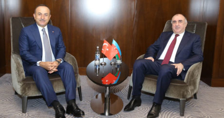 Состоялась встреча между главами МИД Азербайджана и Турции