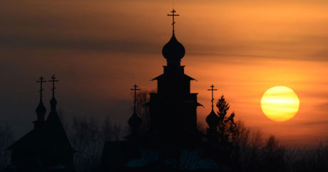РПЦ рассмотрит предложение создать институт уполномоченного по защите прав верующих