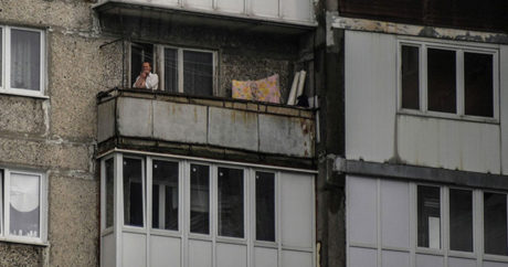 В России выписали один из первых штрафов из-за курения на балконе