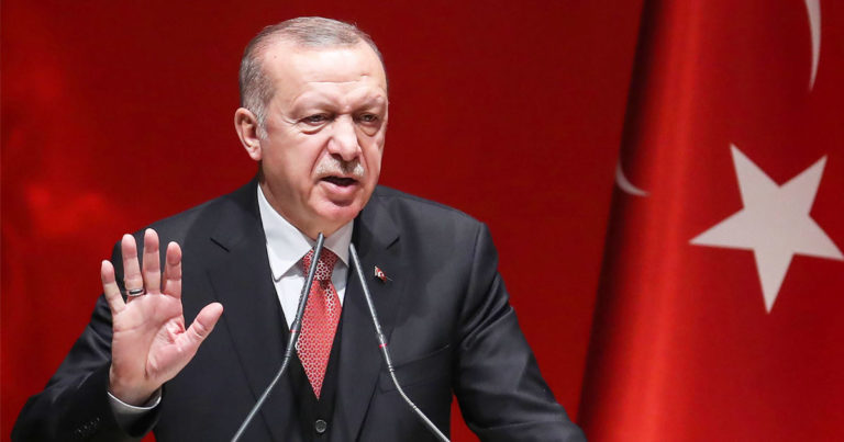 Эрдоган предложил Джонсону встретиться у границы с Сирией