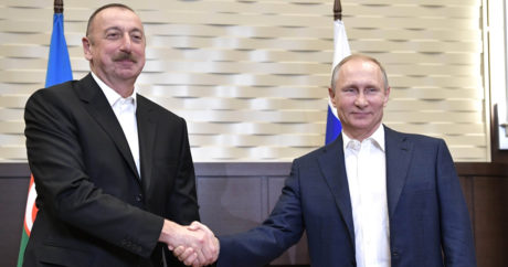 После возвращения из Армении Путин встретился с Алиевым