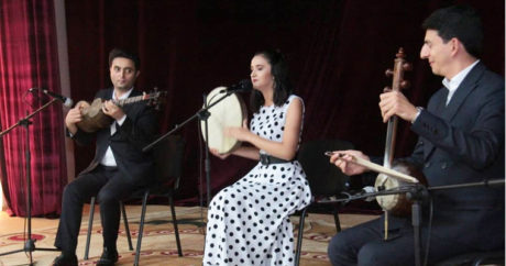 «Segah», «Mahur» и «Şur» в исполнении молодых ханенде – ФОТО