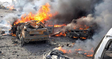 При взрыве машины в Сирии погибли 17 человек