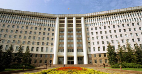 Соцпартия Молдавии надеется, что премьер не допустит отставки правительства