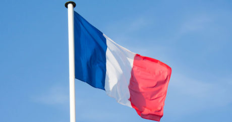 Во Франции грабители пробили на автомобиле церковь из списка ЮНЕСКО