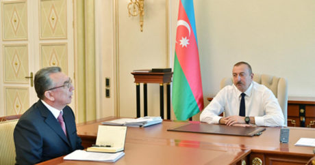 Президент Ильхам Алиев принял главу Исполнительной власти Баку