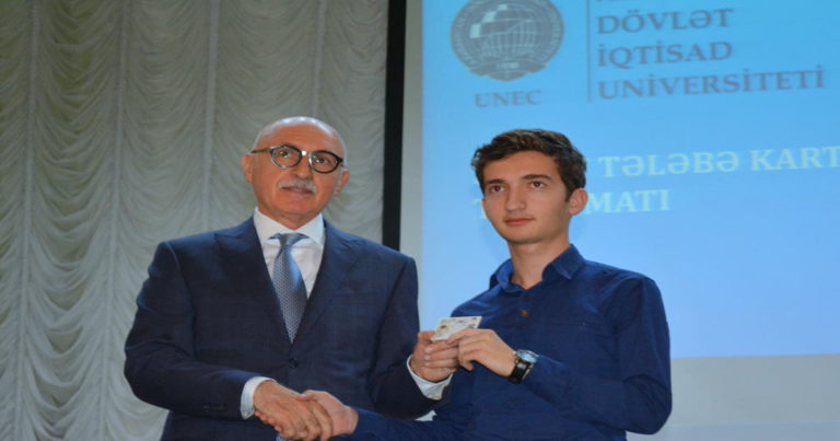 В Азербайджане презентована студенческая карта Smart Student Card