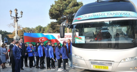 Школьники путешествуют по регионам Азербайджана в рамках тур-акции «Узнаем нашу страну»