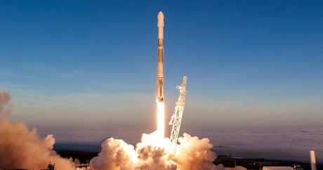 SpaceX запустила ракету-носитель Falcon 9 с новым спутником связи