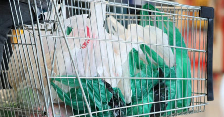 В Таиланде перестанут выдавать пластиковые пакеты в магазинах