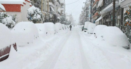 В Турции из-за снегопада отменены школьные занятия