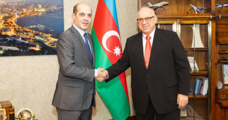 Президент AZAL и посол Иордании обсудили открытие нового рейса