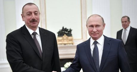 Владимир Путин поздравил Ильхама Алиева с Новым годом