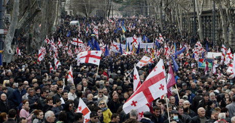 Грузинская оппозиция анонсировала начало митингов в регионах страны