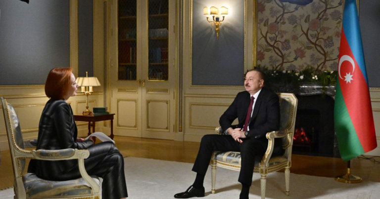 Ильхам Алиев дал интервью телеканалу «Россия-24» —  ФОТО