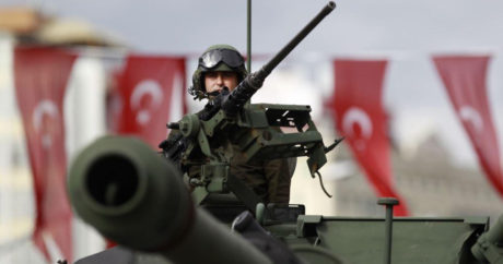 Турция отправляет войска в Ливию — Видео