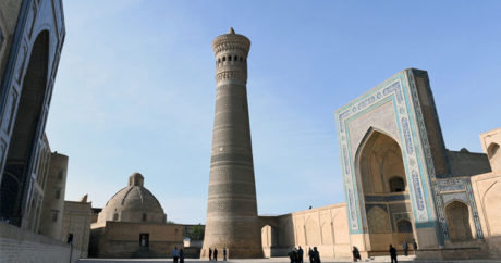 Узбекистан признан страной года