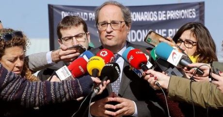 В Испании лидера Каталонии исключили из регионального парламента