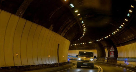 В Баку очищены автомобильные тоннели и подземные пешеходные переходы — ФOTO